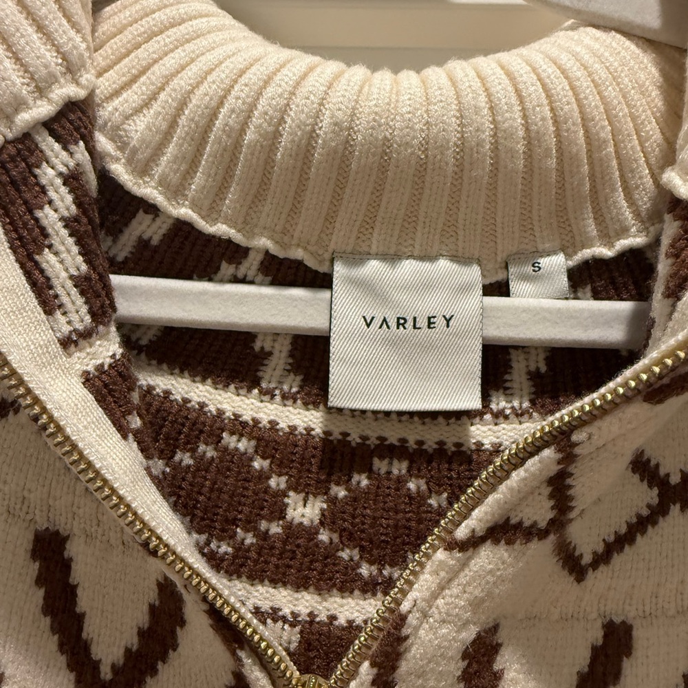 Varley Cream and Brown Turtleneck Sweater - Picture 8 of 16
